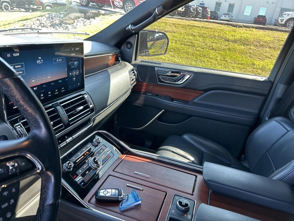 used 2023 Lincoln Navigator car, priced at $51,987