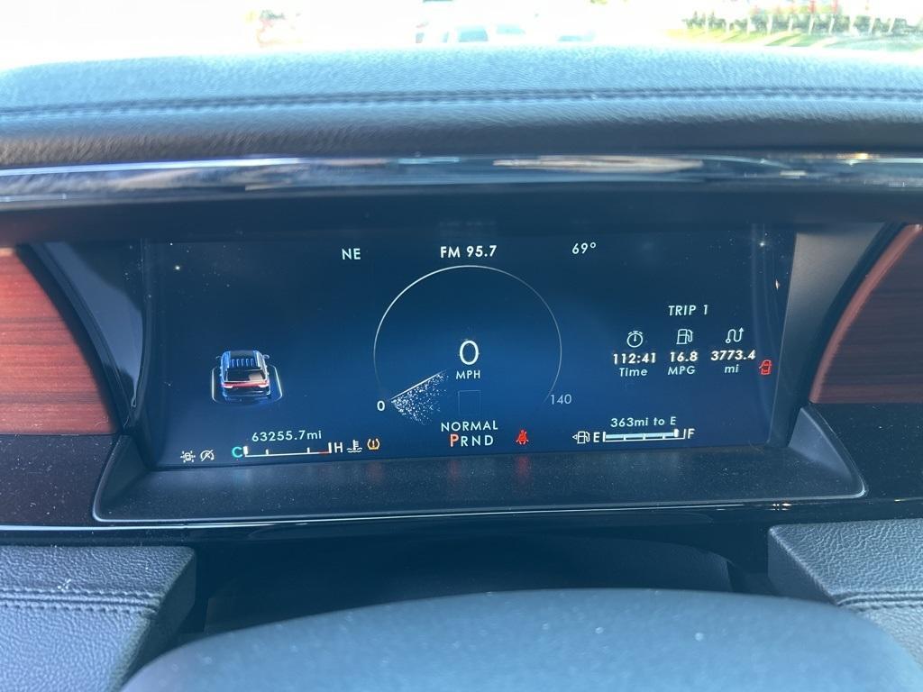 used 2023 Lincoln Navigator car, priced at $51,987