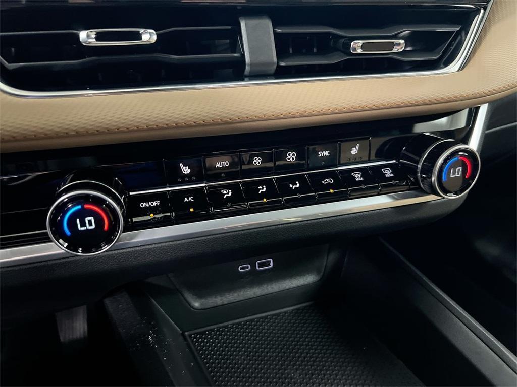 new 2026 Chevrolet Equinox car, priced at $33,873