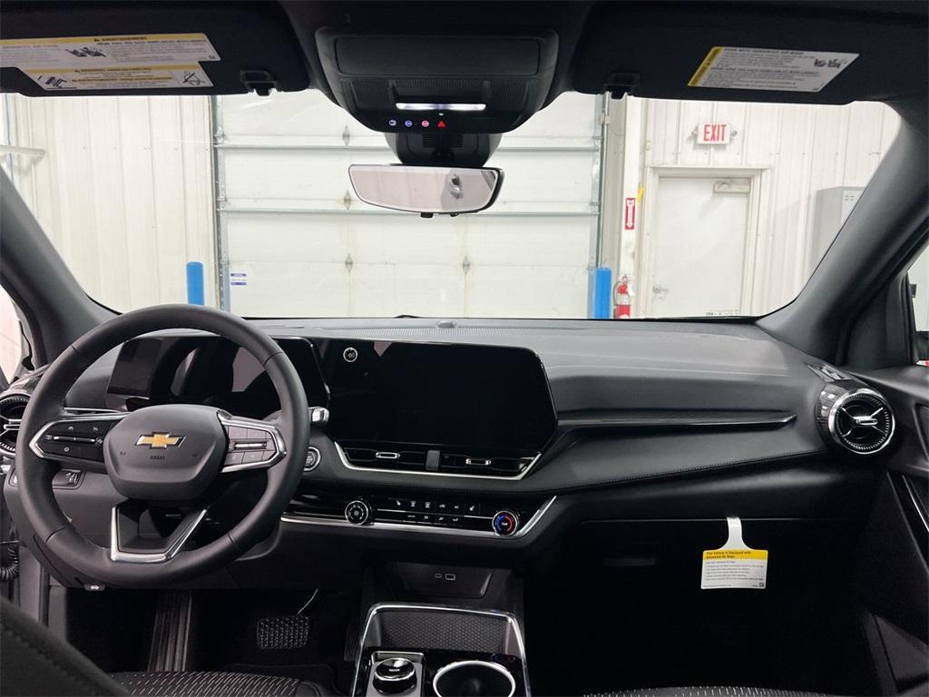 new 2026 Chevrolet Equinox car, priced at $27,873