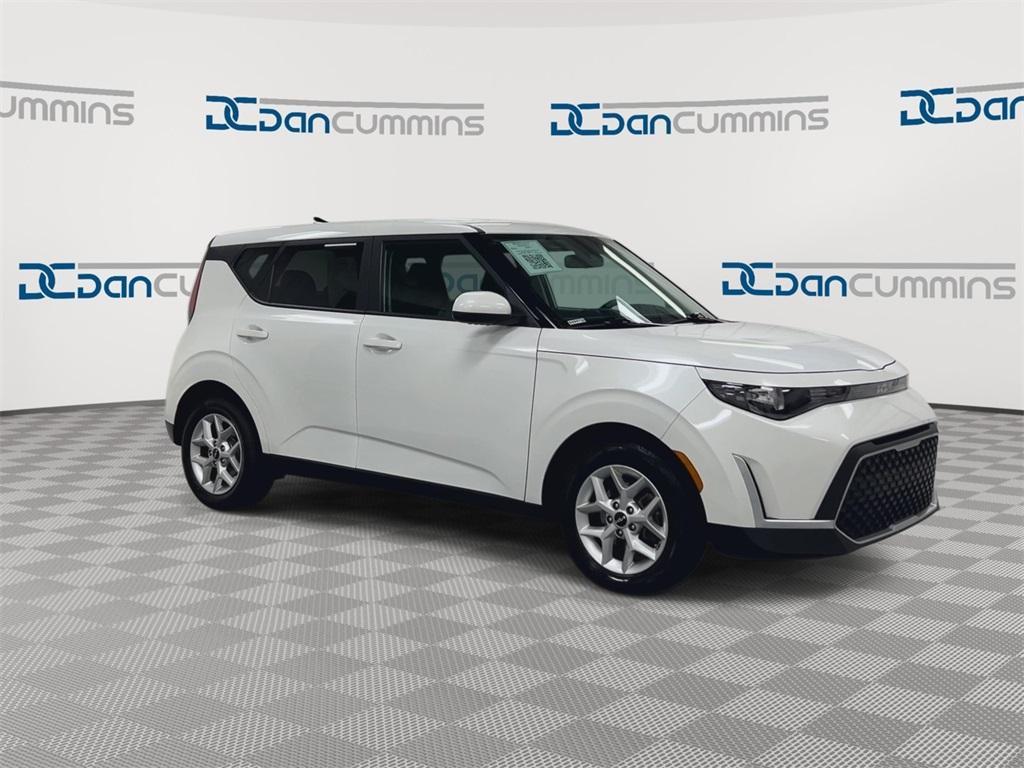 used 2023 Kia Soul car, priced at $15,387