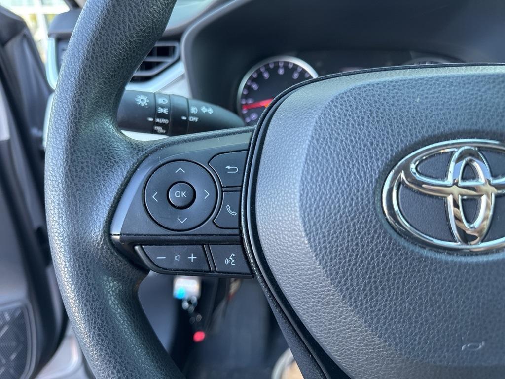 used 2020 Toyota RAV4 car, priced at $25,787