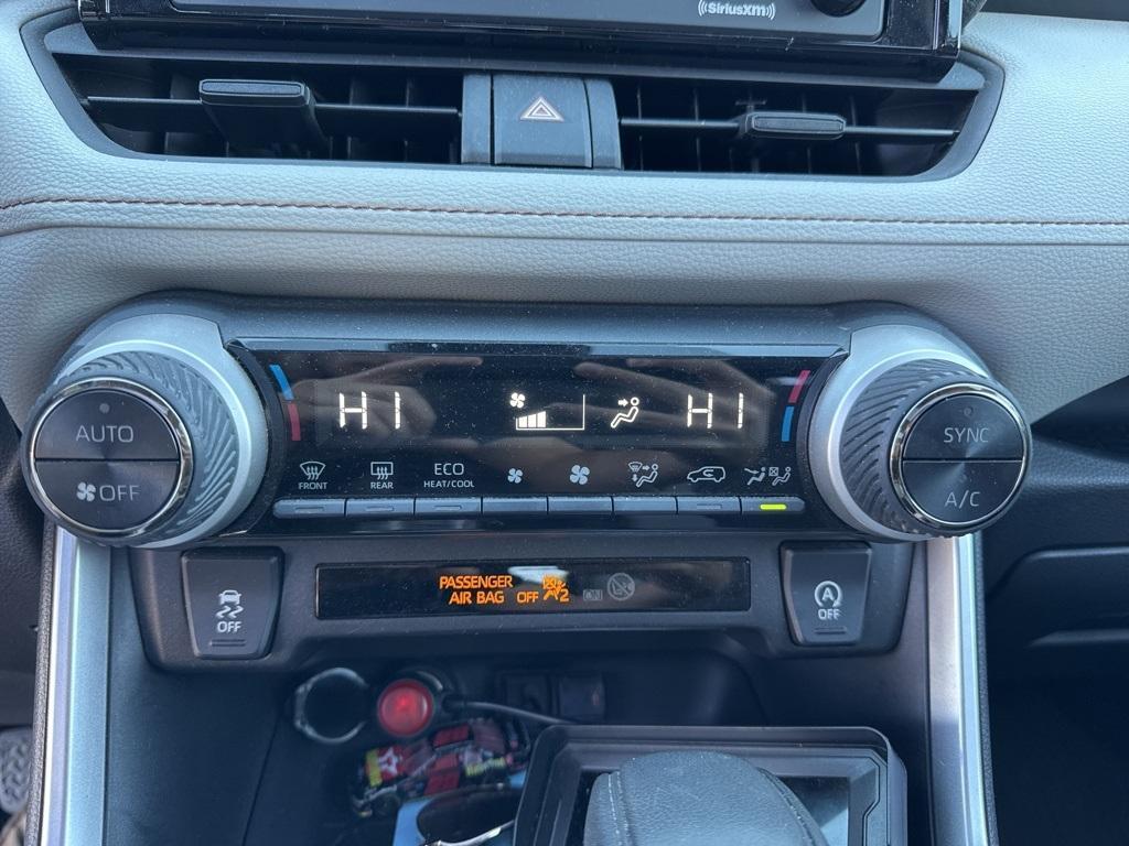 used 2020 Toyota RAV4 car, priced at $25,787