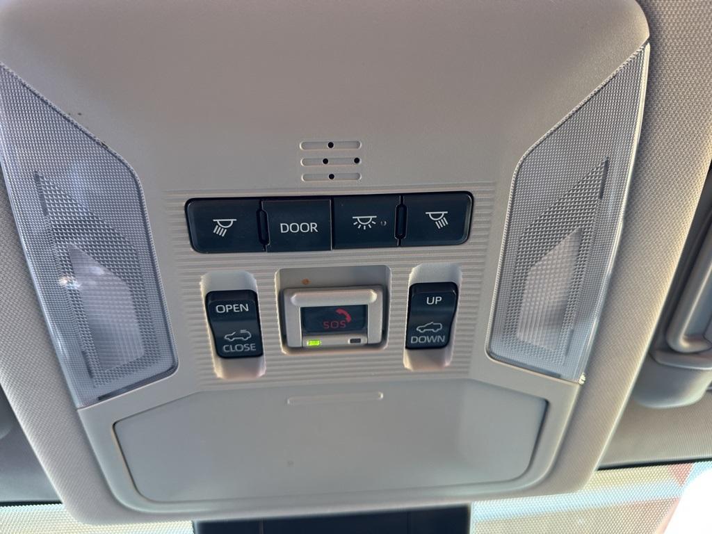 used 2020 Toyota RAV4 car, priced at $25,787