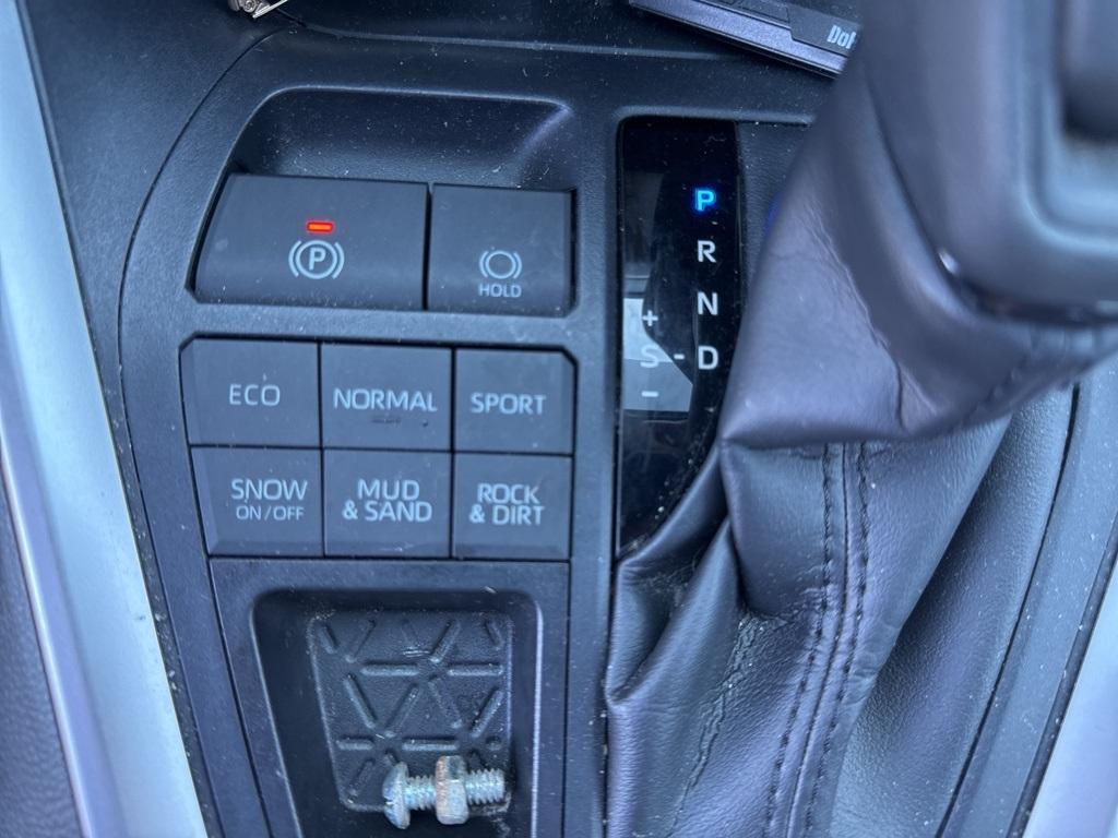 used 2020 Toyota RAV4 car, priced at $25,787
