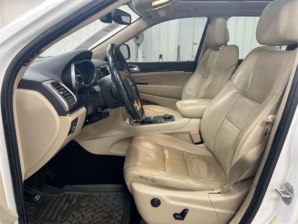 used 2019 Jeep Grand Cherokee car, priced at $15,900