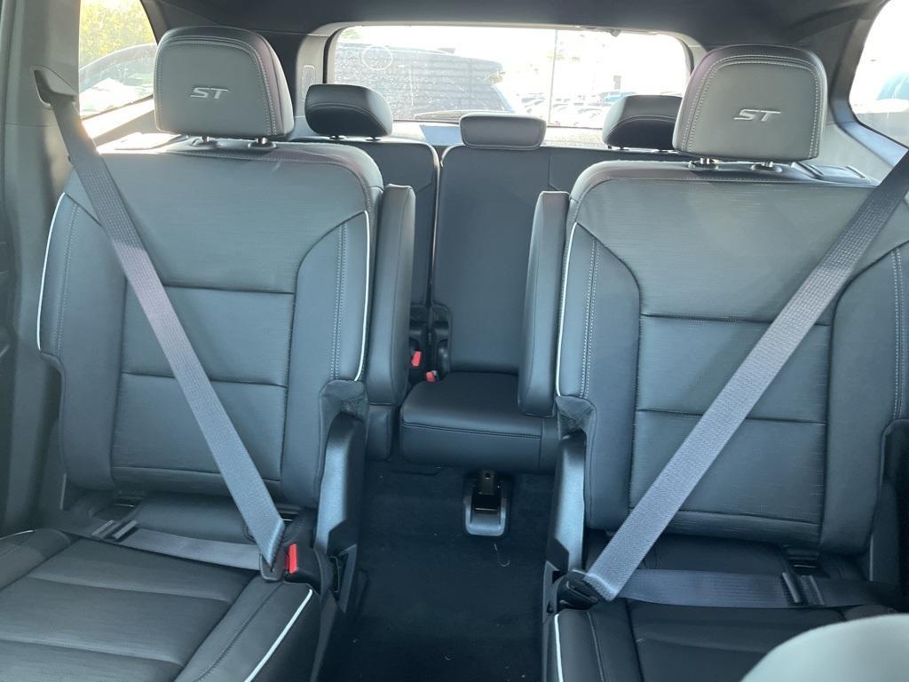 new 2026 Buick Enclave car, priced at $51,581