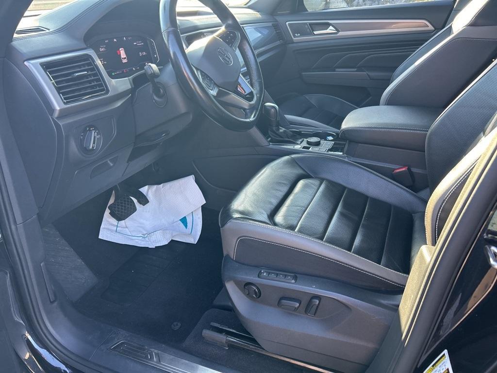 used 2020 Volkswagen Atlas Cross Sport car