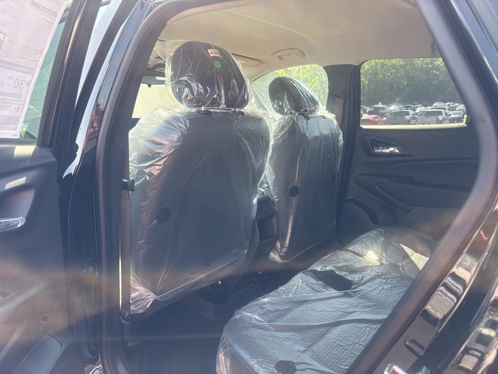 new 2025 Chevrolet Trax car, priced at $25,485