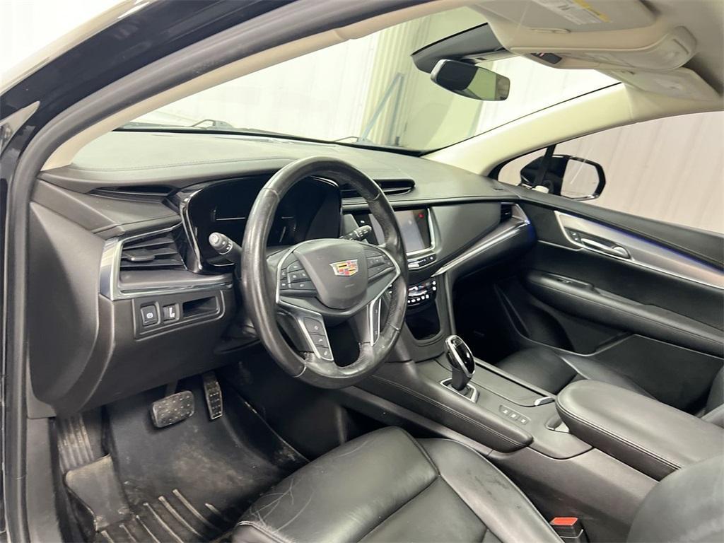 used 2018 Cadillac XT5 car, priced at $25,587