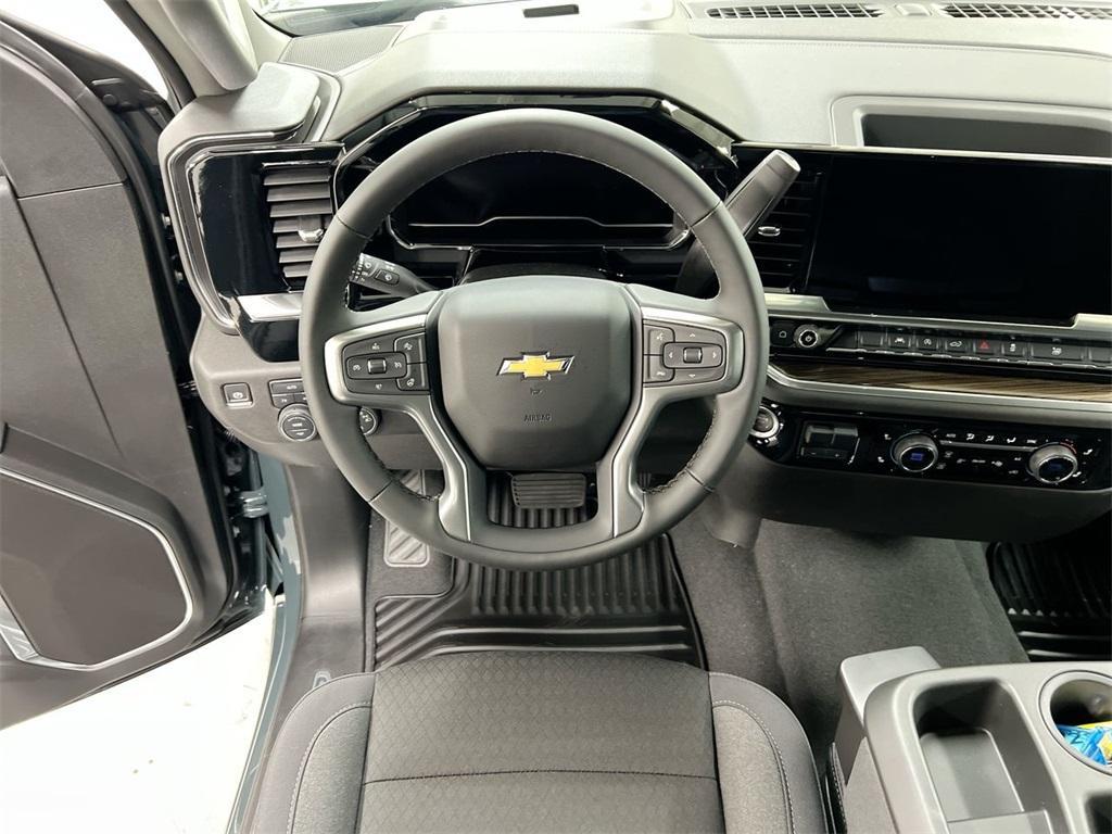 new 2025 Chevrolet Silverado 1500 car, priced at $48,290