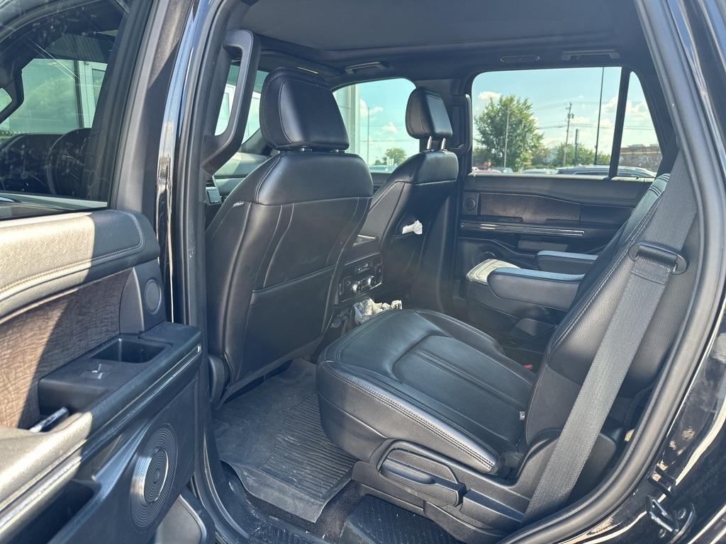 used 2021 Ford Expedition car, priced at $35,987