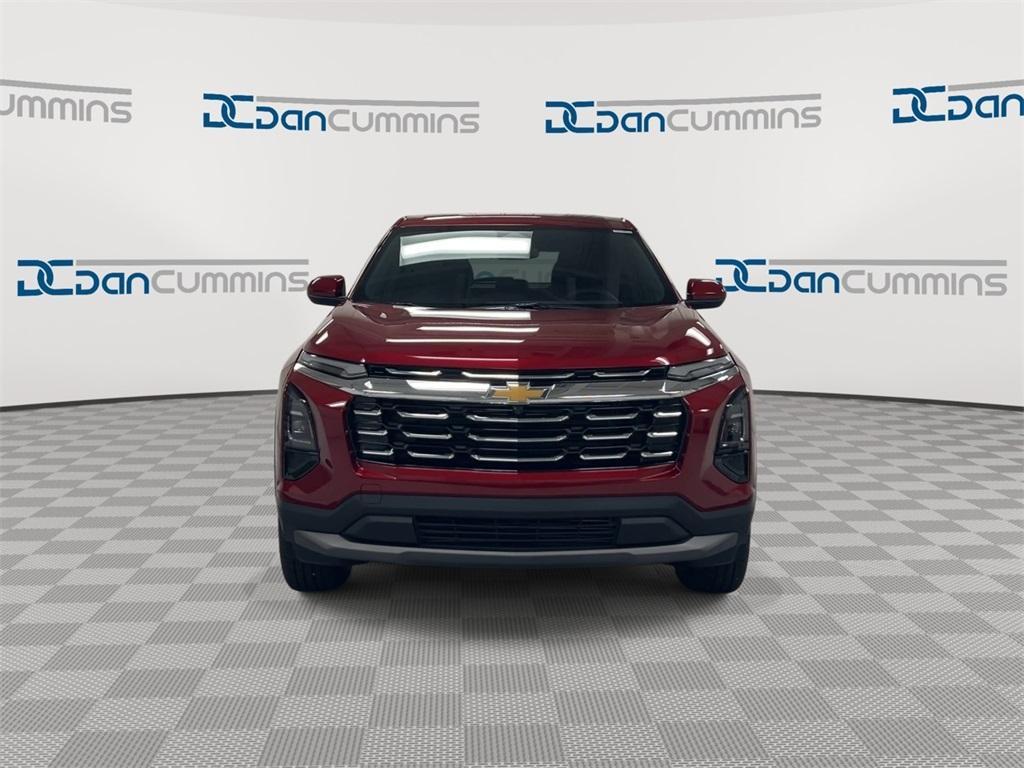 new 2026 Chevrolet Equinox car, priced at $27,990