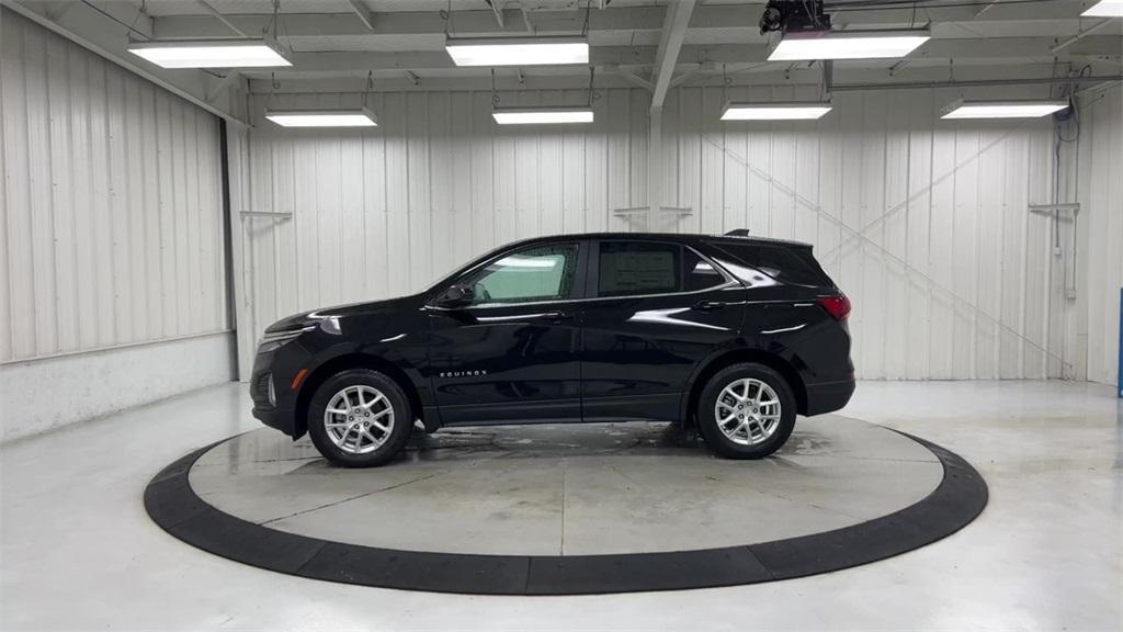 used 2023 Chevrolet Equinox car, priced at $23,587