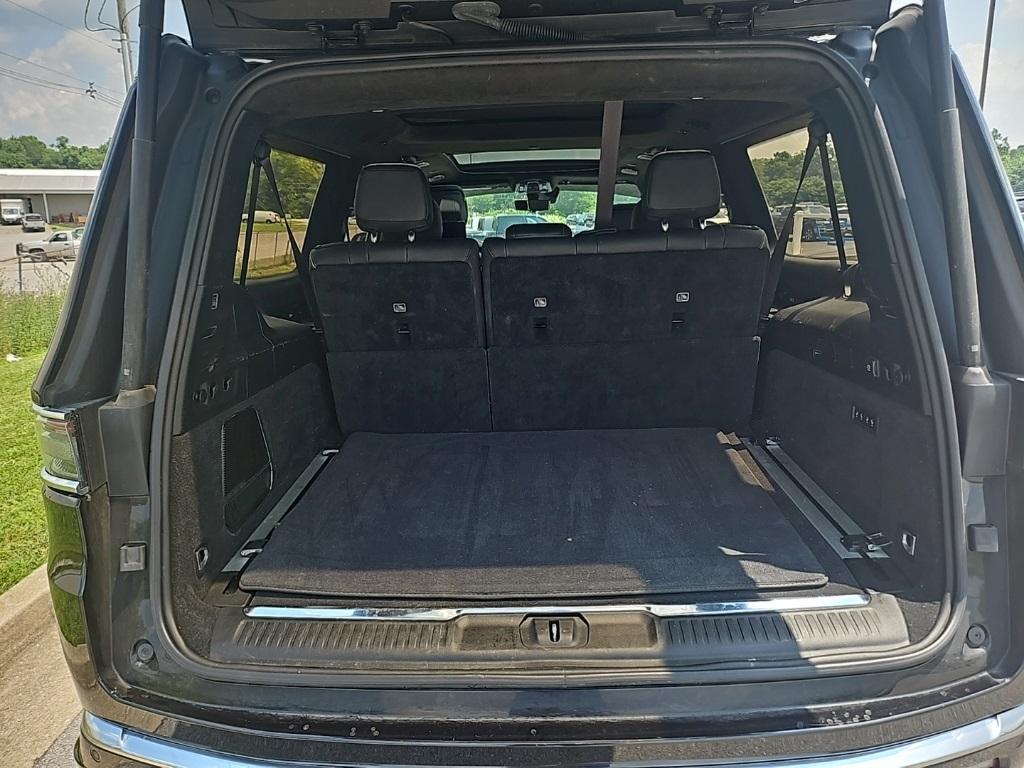 used 2023 Jeep Grand Wagoneer L car