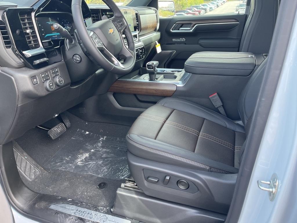 new 2026 Chevrolet Silverado 1500 car, priced at $70,030