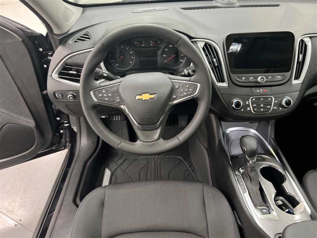 new 2025 Chevrolet Malibu car, priced at $29,873