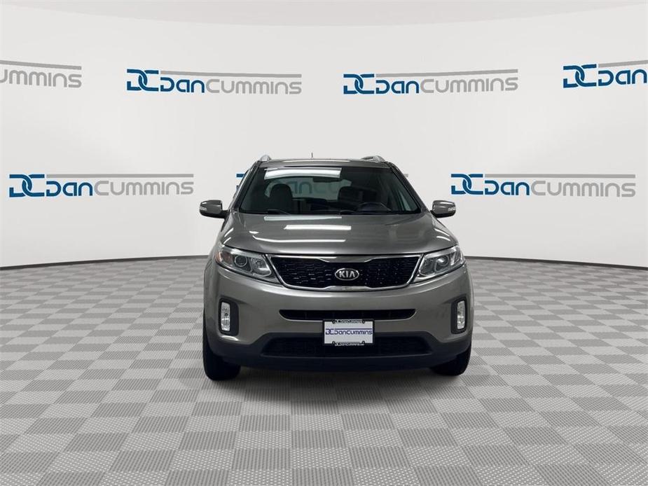 used 2014 Kia Sorento car, priced at $7,900