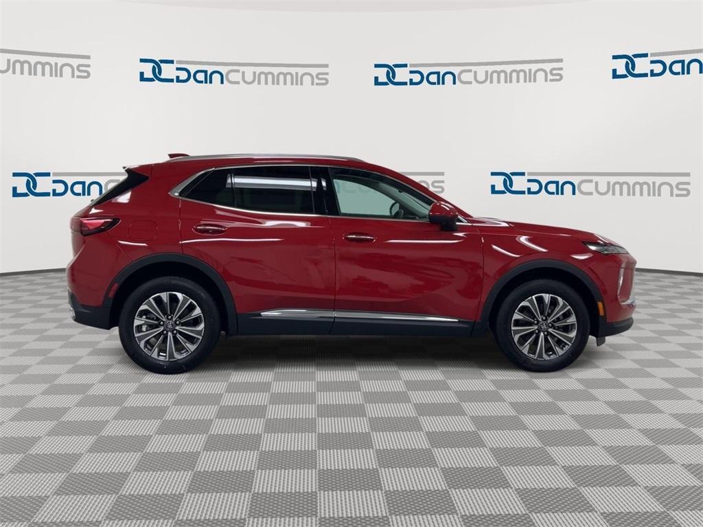 new 2025 Buick Envision car, priced at $36,673