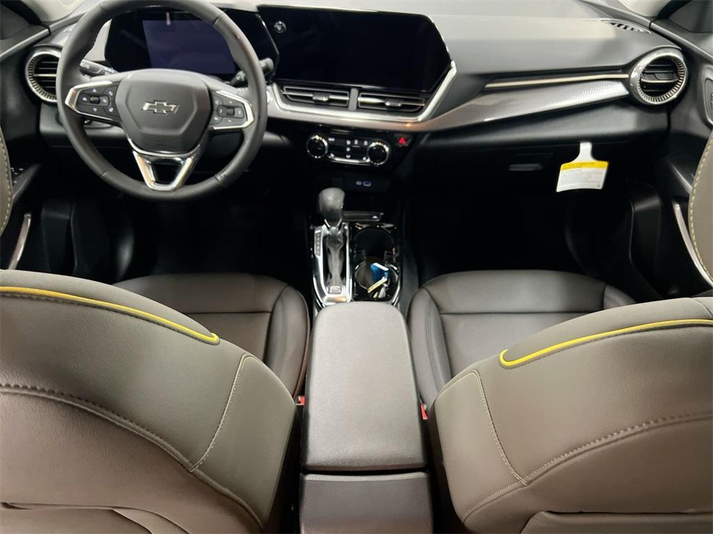 new 2025 Chevrolet Trax car, priced at $25,473