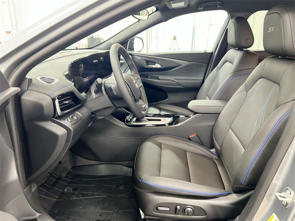 new 2026 Buick Envista car, priced at $28,063
