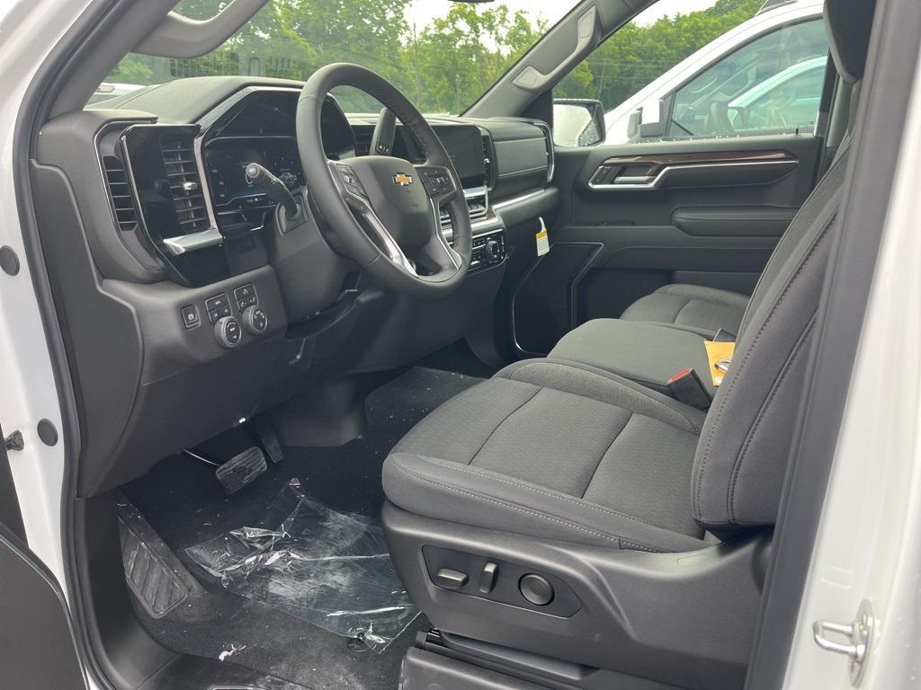 new 2025 Chevrolet Silverado 1500 car, priced at $44,595