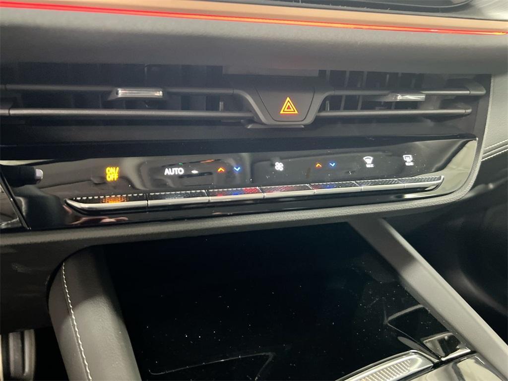 new 2025 Buick Envision car, priced at $39,301