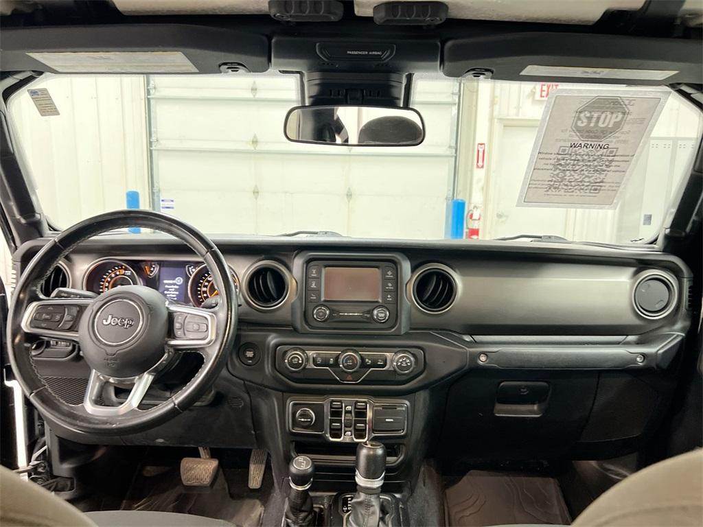 used 2020 Jeep Gladiator car, priced at $23,387