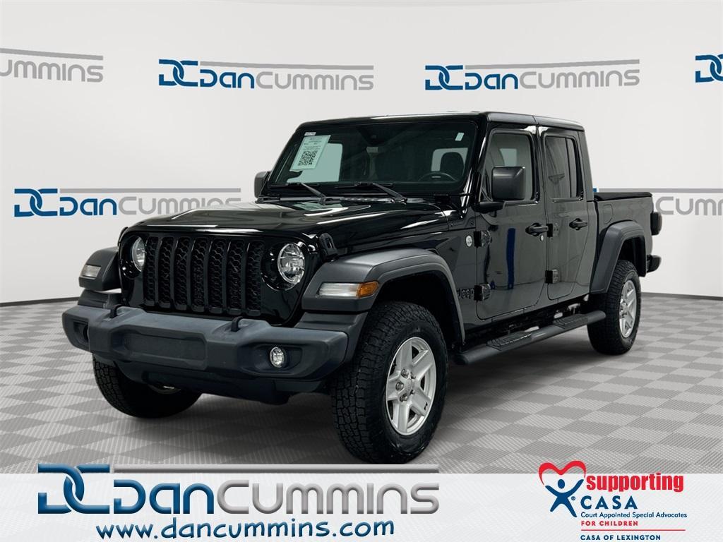 used 2020 Jeep Gladiator car, priced at $23,387