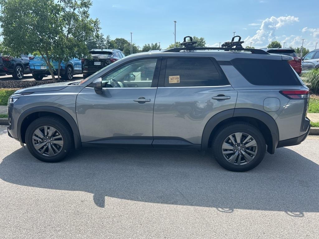 used 2022 Nissan Pathfinder car, priced at $28,987