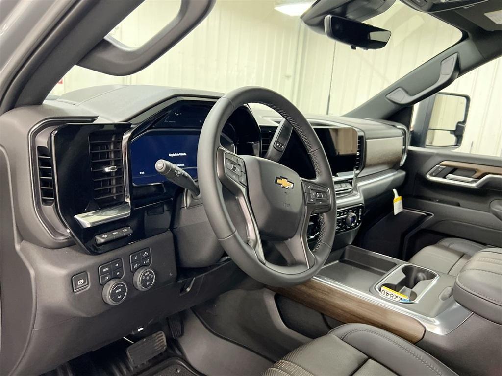 new 2025 Chevrolet Silverado 3500 car, priced at $84,873