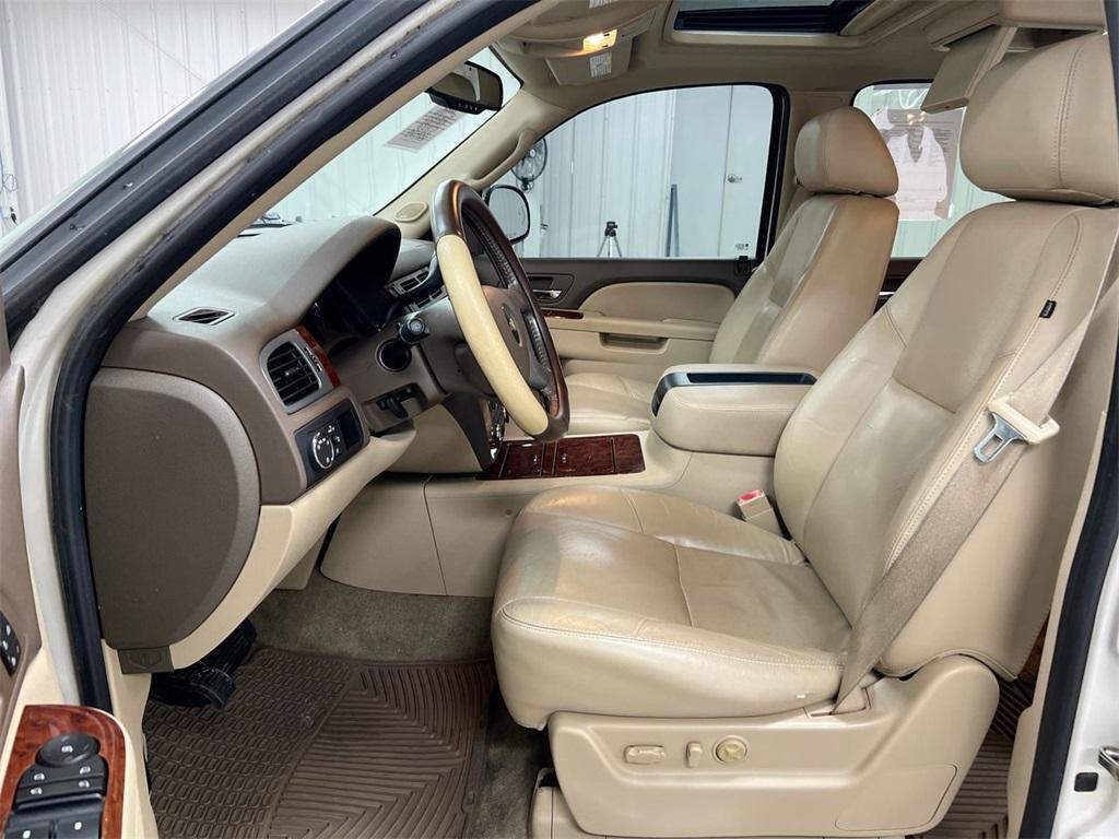 used 2011 Chevrolet Tahoe car, priced at $7,500