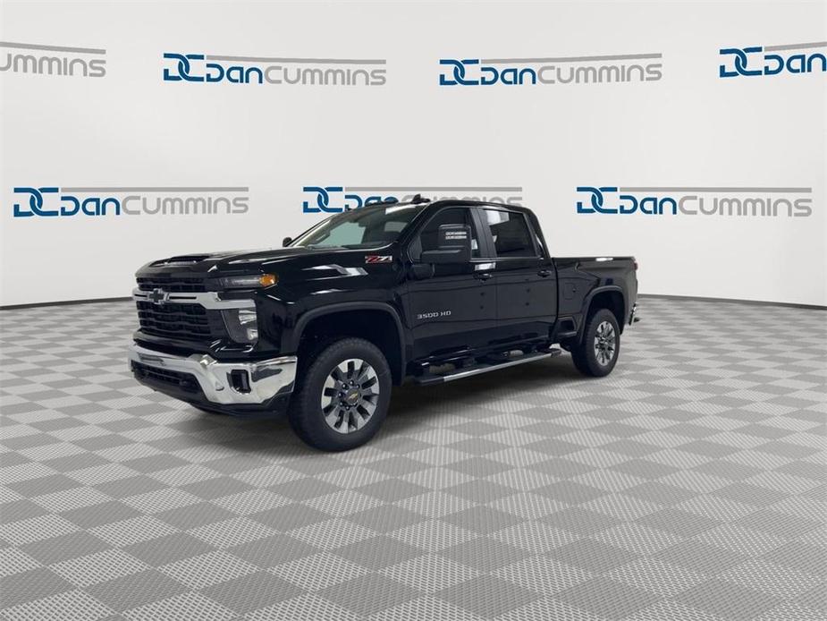 new 2024 Chevrolet Silverado 3500 car