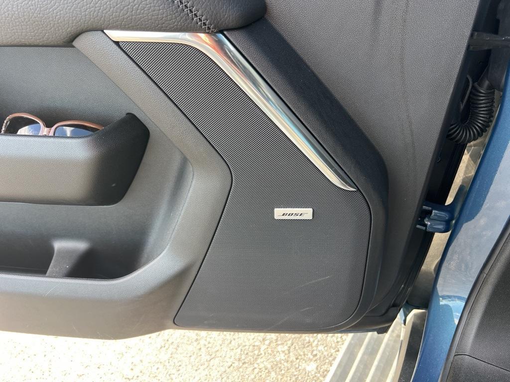 used 2025 GMC Yukon car, priced at $75,587