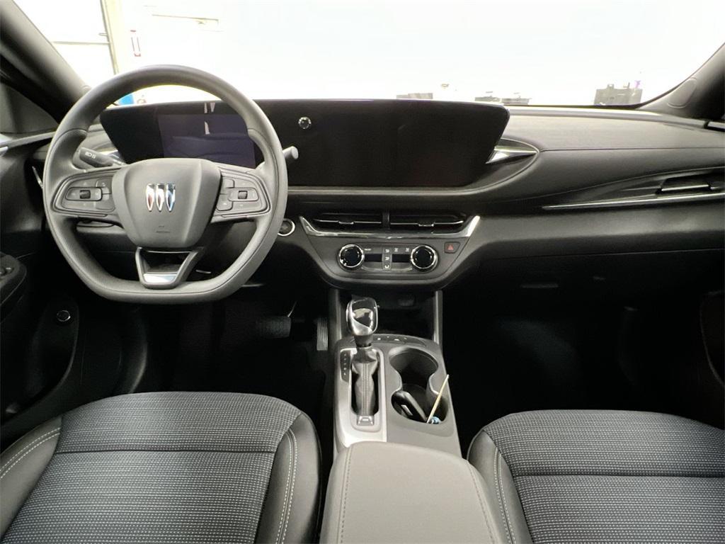 new 2025 Buick Envista car, priced at $25,390