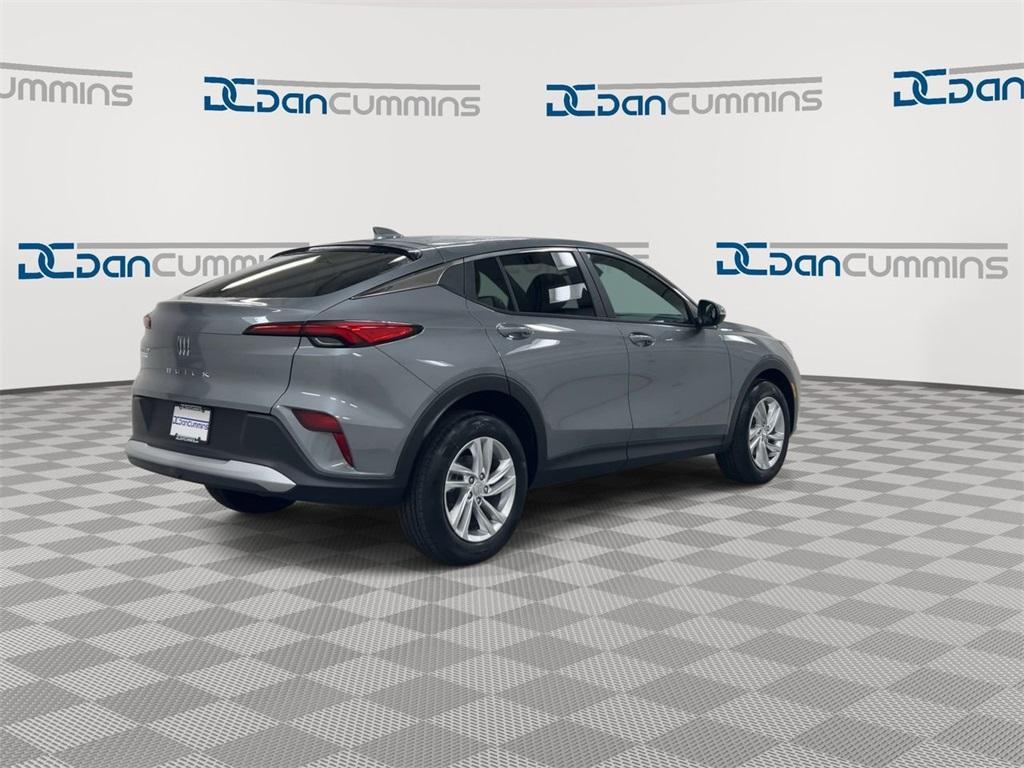 new 2025 Buick Envista car, priced at $26,335
