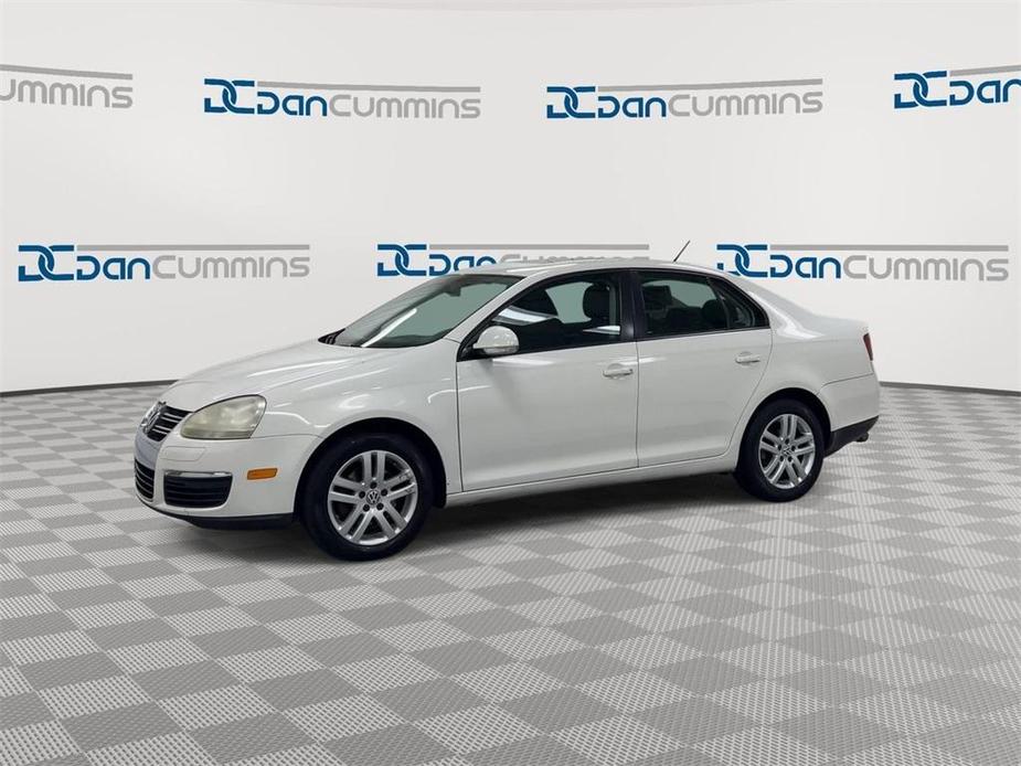 used 2009 Volkswagen Jetta car, priced at $5,500