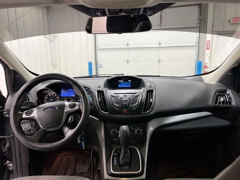 used 2013 Ford Escape car, priced at $5,500