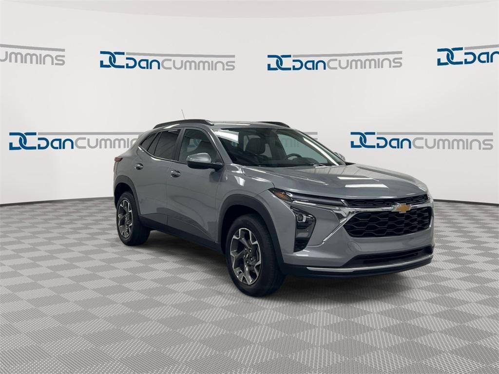 used 2024 Chevrolet Trax car, priced at $21,587