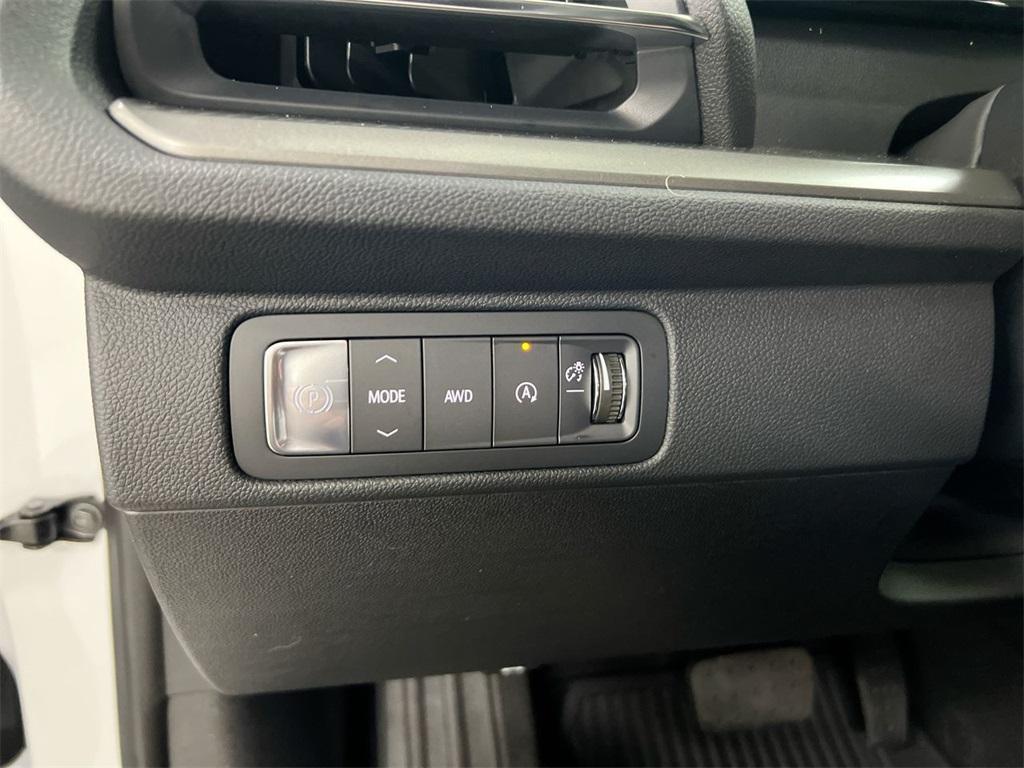 new 2025 Chevrolet Traverse car, priced at $46,295