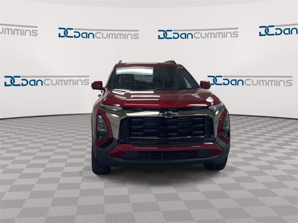 new 2026 Chevrolet Equinox car, priced at $39,280