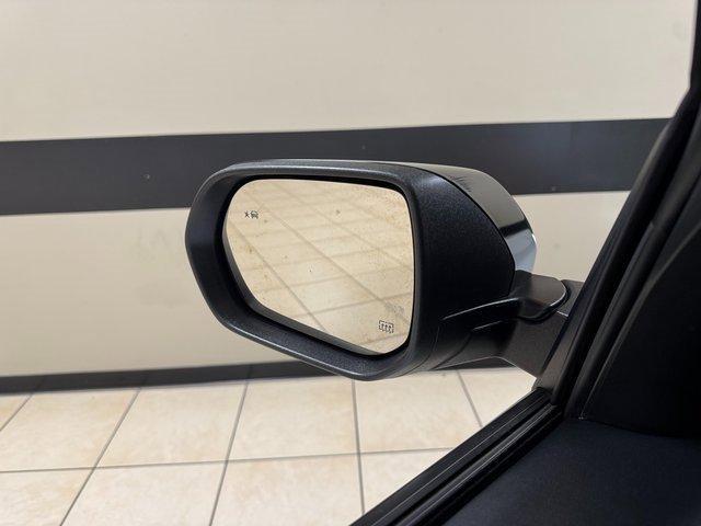 used 2024 Chevrolet Traverse car, priced at $34,987