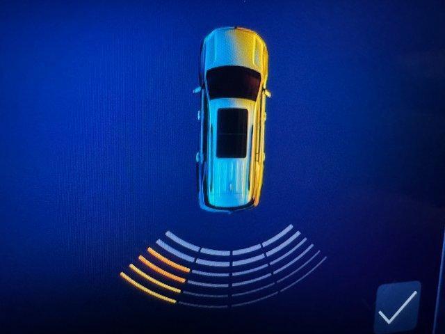 used 2024 Chevrolet Traverse car, priced at $34,987