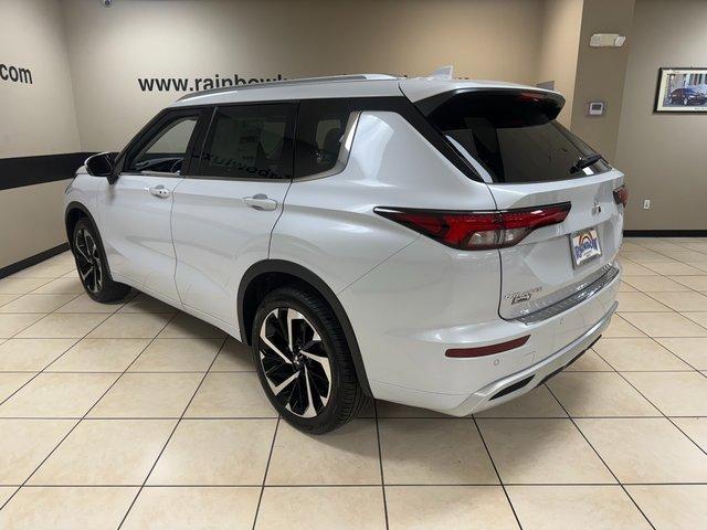 new 2024 Mitsubishi Outlander car, priced at $33,285