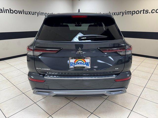new 2025 Mitsubishi Outlander car, priced at $33,536