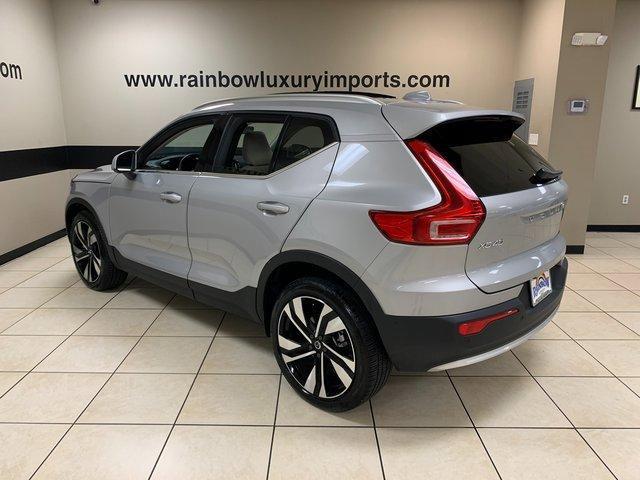 used 2023 Volvo XC40 car, priced at $39,498