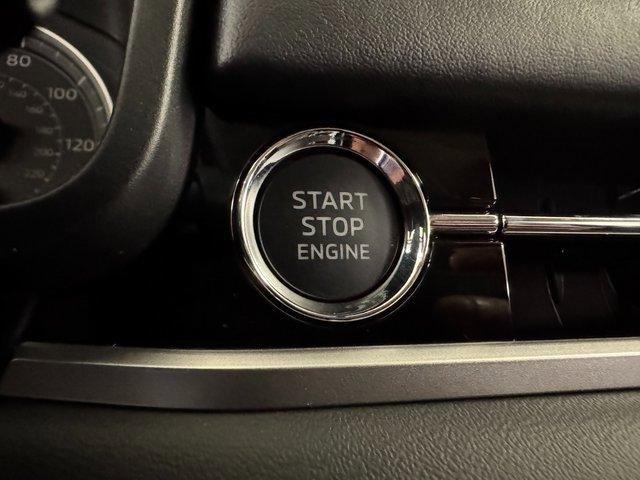 new 2025 Mitsubishi Outlander car