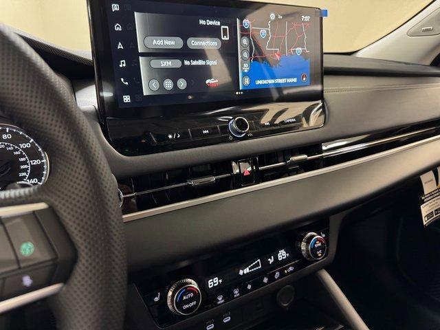 new 2025 Mitsubishi Outlander car