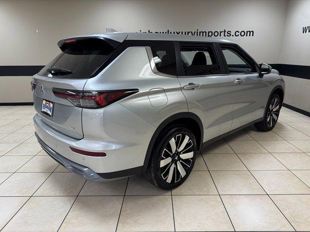 new 2025 Mitsubishi Outlander car