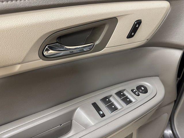 used 2015 Chevrolet Traverse car, priced at $8,995